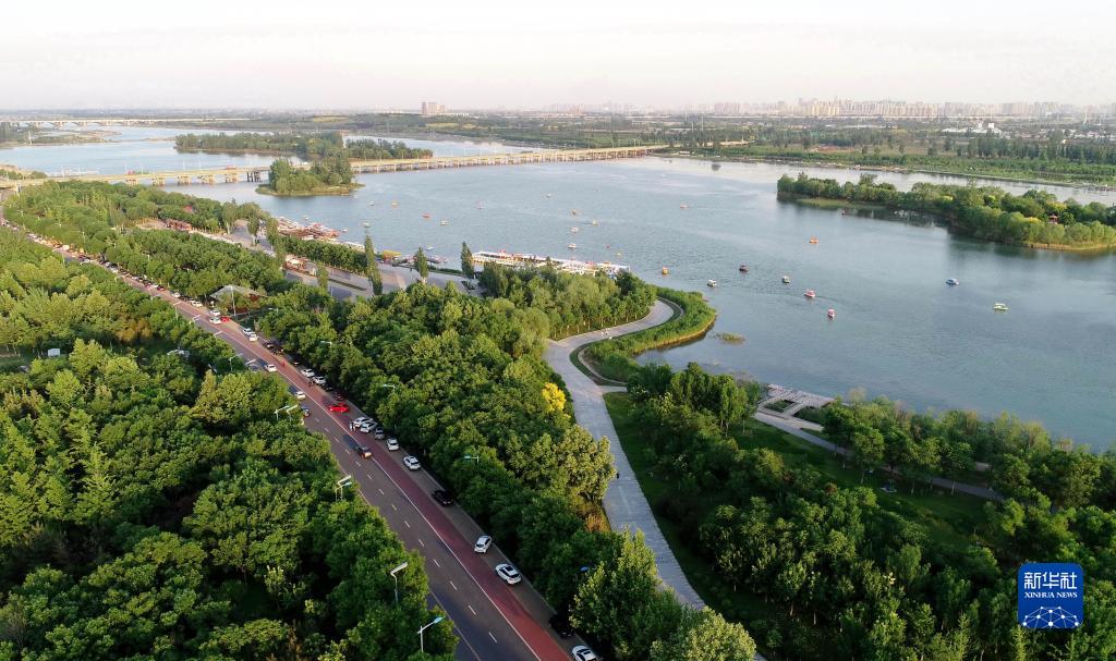 江河奔腾看中国丨海河流域:绿色发展 和谐共生 江河奔腾看中国丨海河流域:绿色发展 和谐共生