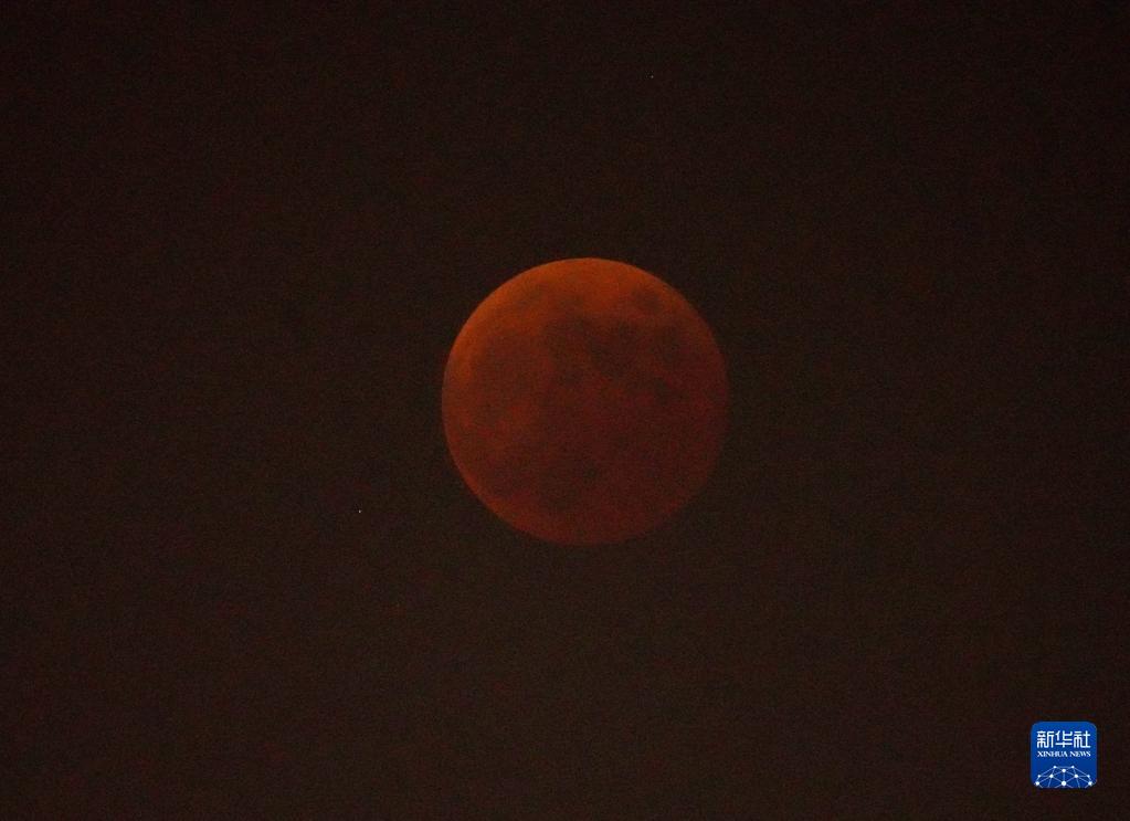 红月亮邂逅天王星