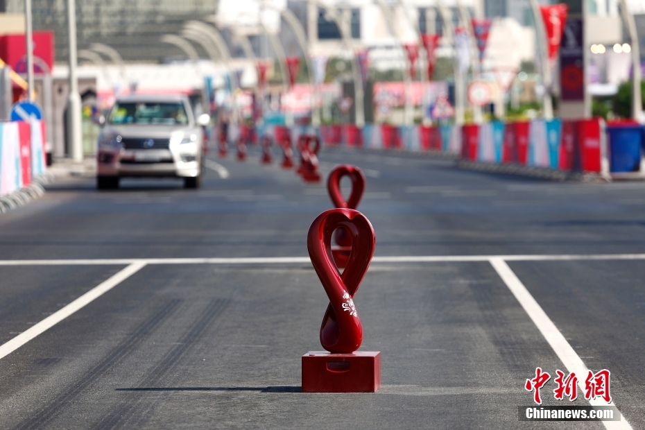 卡塔尔多哈街头世界杯氛围浓厚