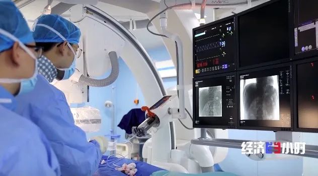 从一线看中国经济行稳致远｜全球最大“人造太阳”，核心部件取得重大进展→