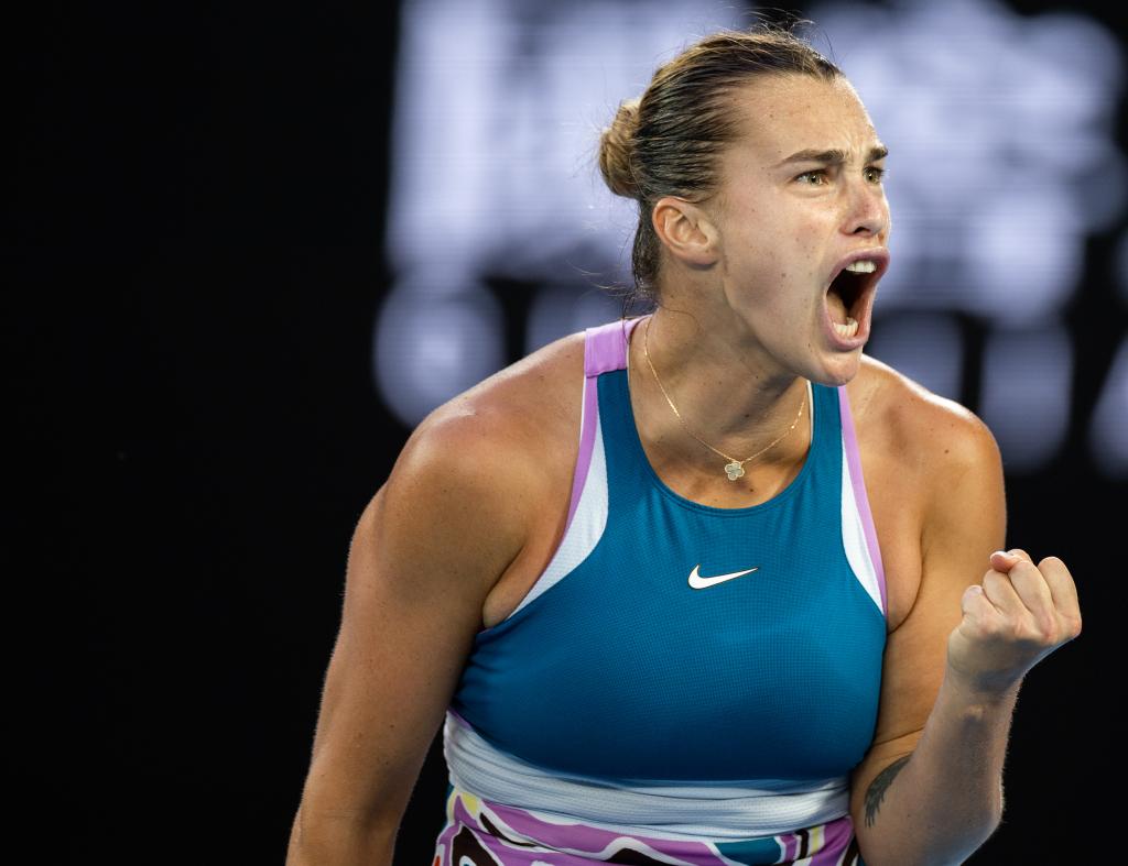 追光丨这两场澳网决赛 他们的眼泪诠释坚持的意义