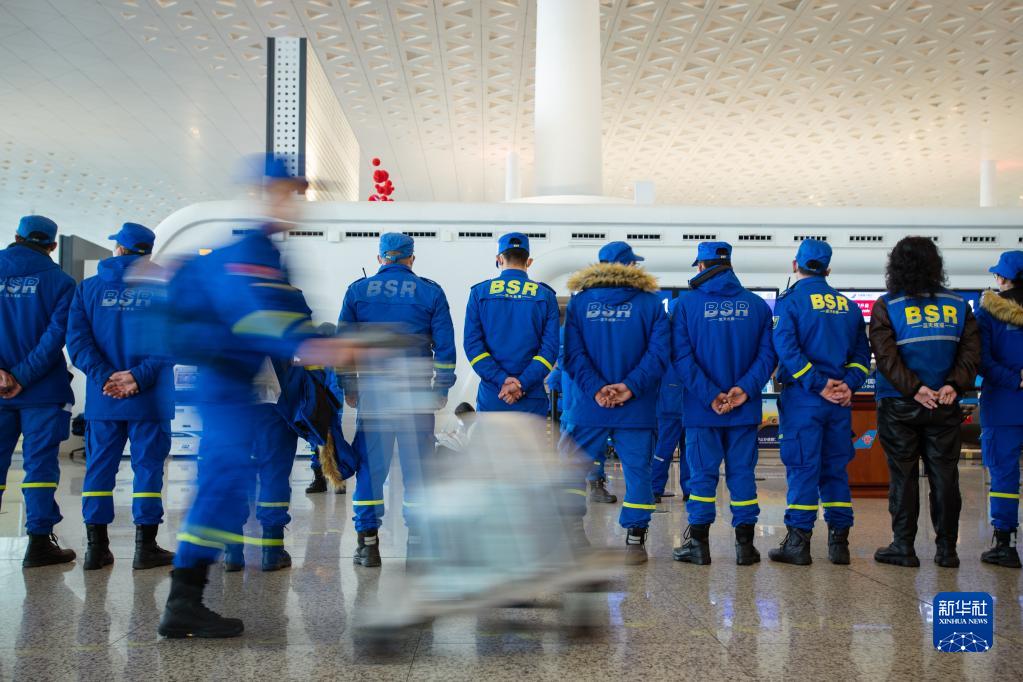 蓝天救援队驰援土耳其地震灾区 蓝天救援队驰援土耳其地震灾区