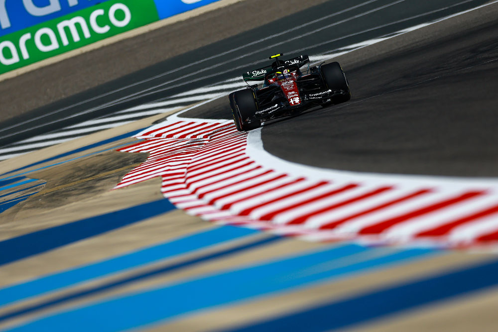 把遗憾化作动力,新赛季更上一层楼——专访中国首位F1正式车手周冠宇