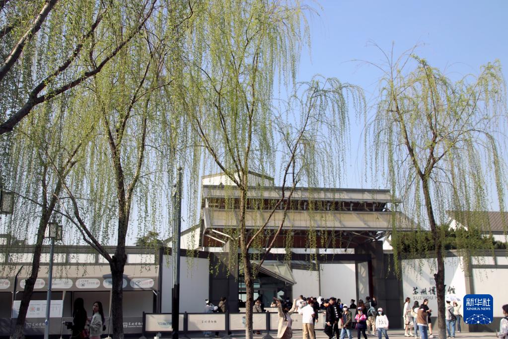 诗意中国——万条垂下绿丝绦