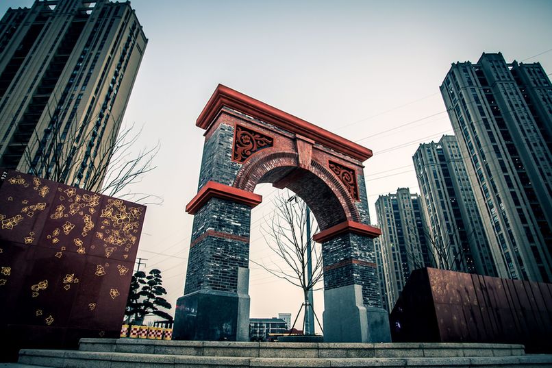 清明时节,他们来到延乔路致敬革命先烈 清明时节,他们来到延乔路致敬革命先烈