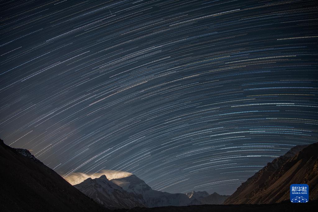 2023珠峰科考丨珠峰的日与夜