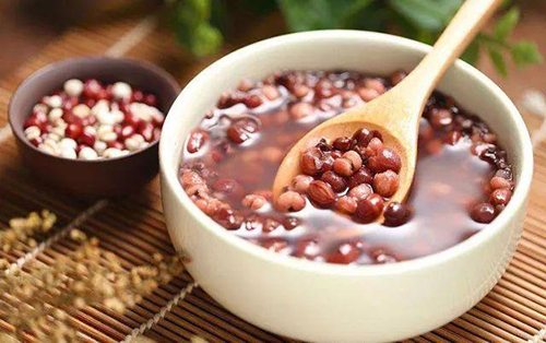 初夏时节喝对粥 开胃又袪湿