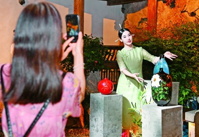 沉浸式文旅：身临其境“触摸”风景