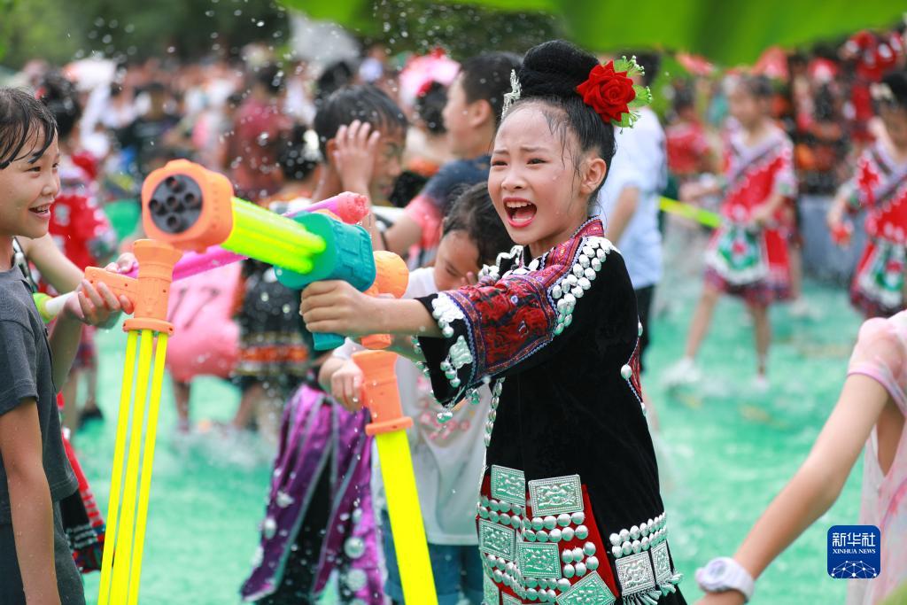 贵州剑河:欢度仰阿莎文化节
