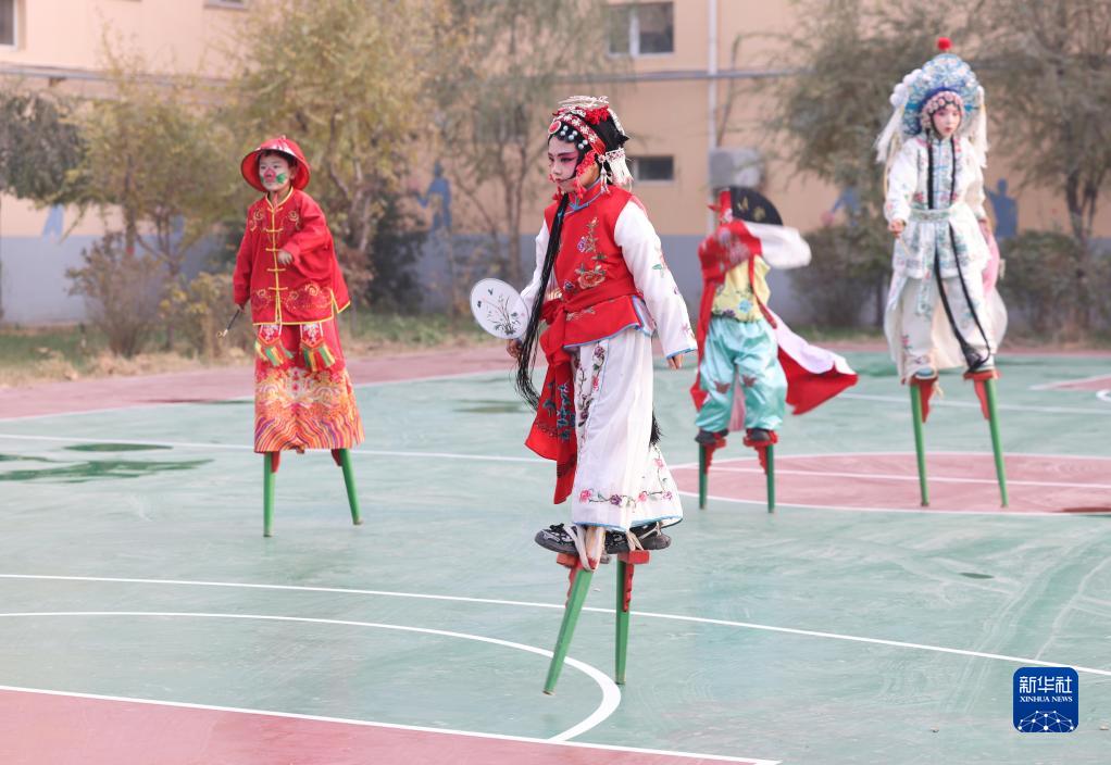 非遗传承“韵动”校园