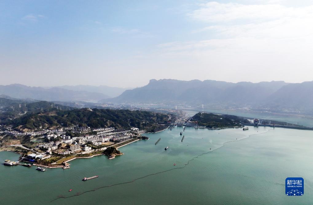 三峡枢纽航运通过量突破历年最高水平