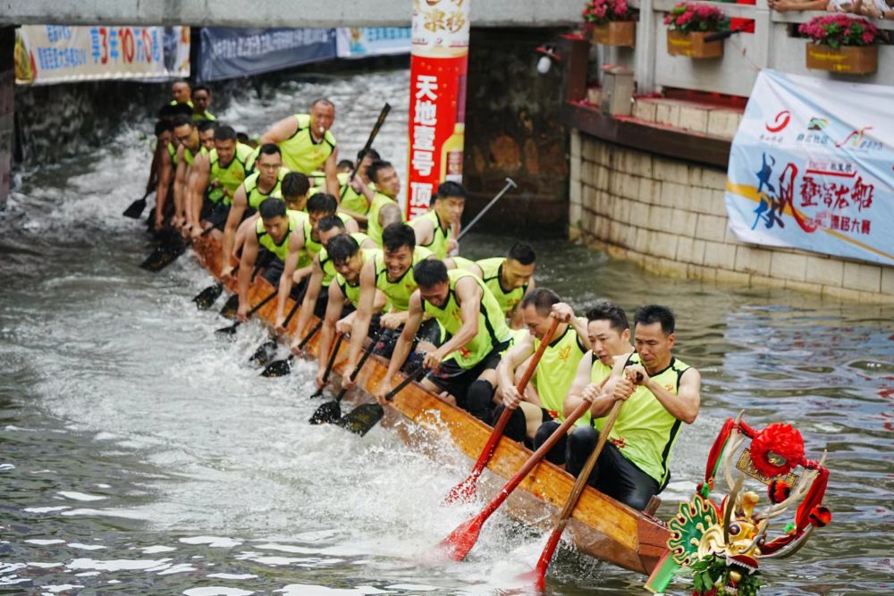 南海“龙超”,下一个“村超”?