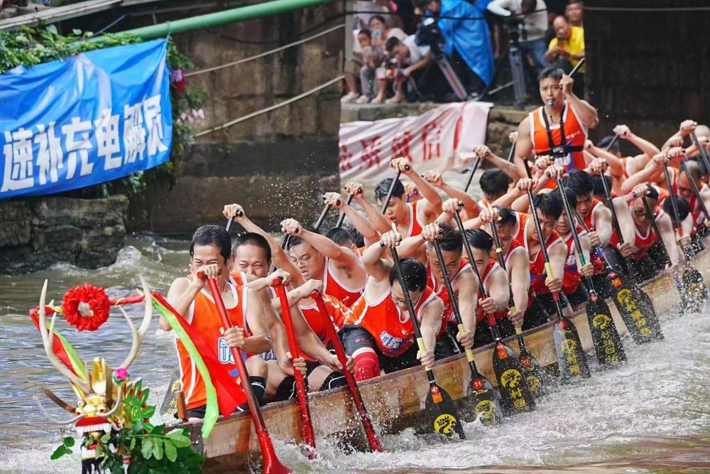 南海“龙超”,下一个“村超”?