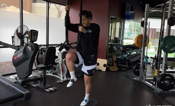 重返球场那天,我梦里全是那条受伤的左腿——访中国三人女篮队员王丽丽