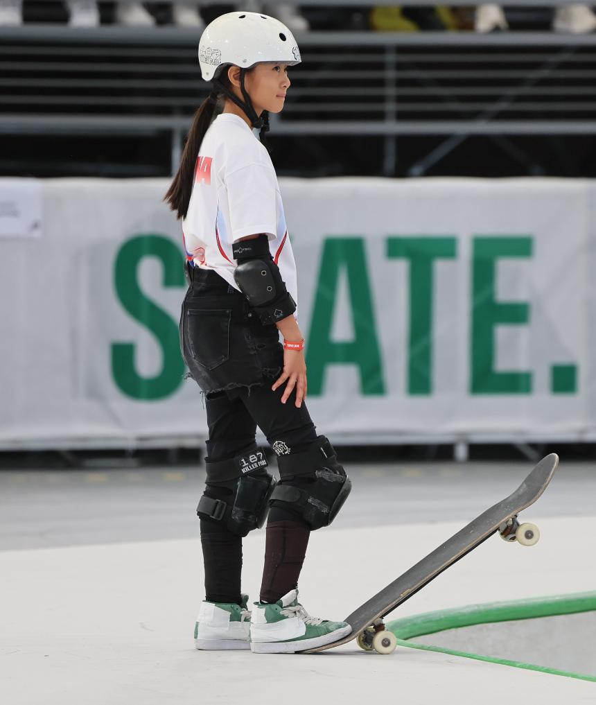 巴黎奥运会 | 11岁女孩“玩儿”进巴黎奥运会——记中国奥运军团最年轻运动员郑好好