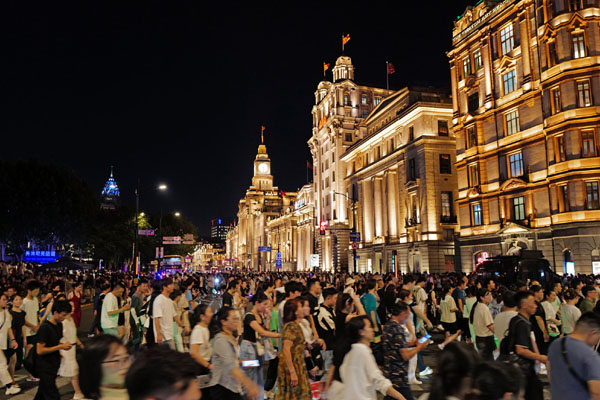 比天气更火热：上海城市夜游升温