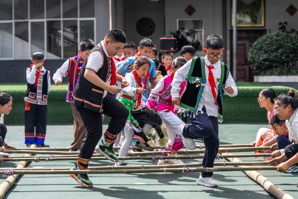 新华全媒+｜大山里的中非友谊小学开学