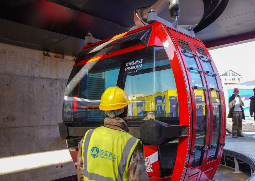 冰雪经济冲万亿，国产装备如何C位出道