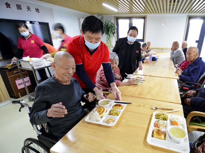 干字当头 破浪前进——2025年中国经济开局述评