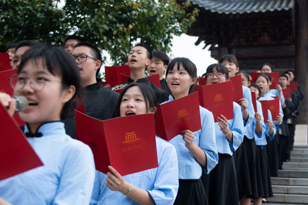 镜观·回响丨荆楚文脉长 大江孕新章