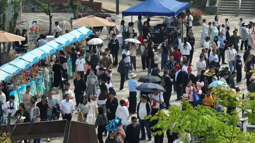 新业态、新场景、新模式点燃消费新引擎