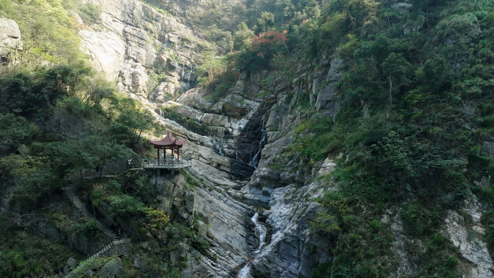 《徐霞客地理》开播,跟“史上最强旅游搭子”一起出发