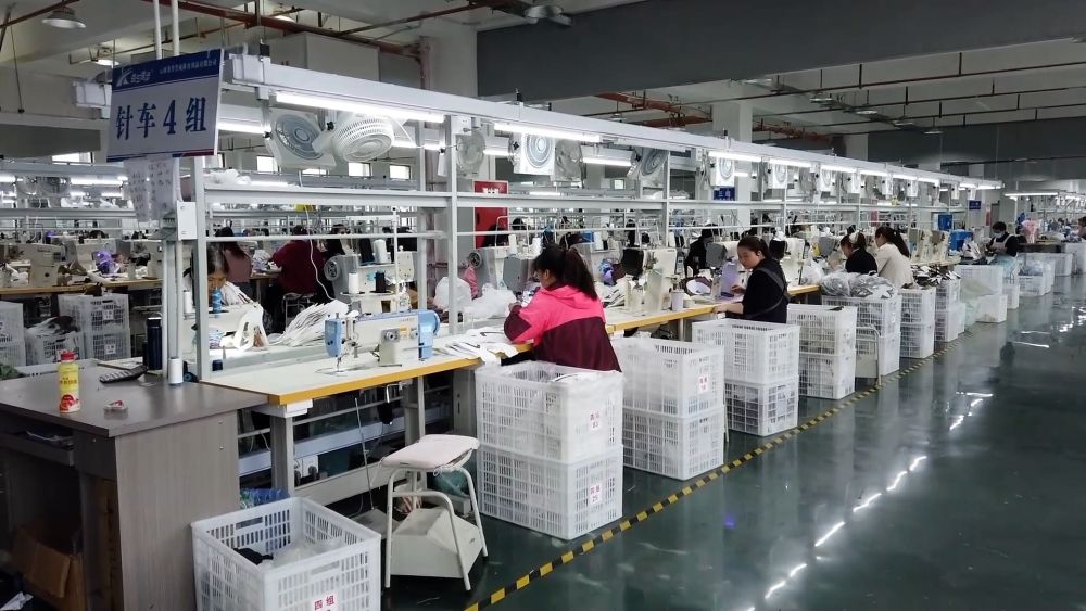 新华视点｜多措并举打好稳就业“组合拳”