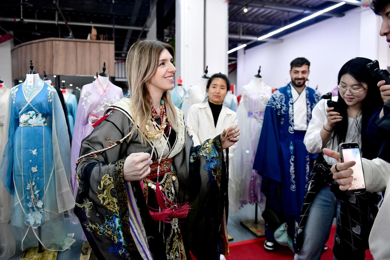 习近平总书记关切事|特色文化产业焕新姿