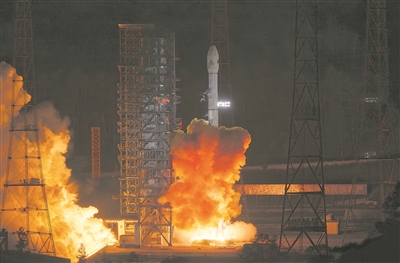 天问二号发射成功 开启小行星探测与采样返回之旅