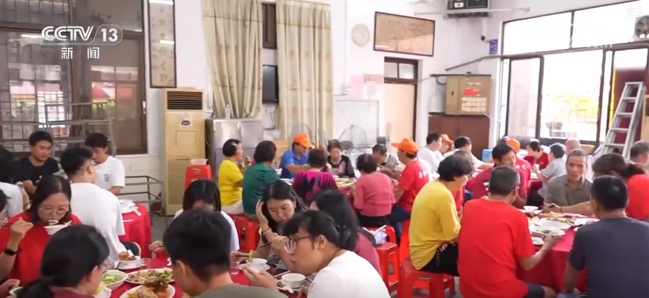 “乐趣端午”文娱盛宴聚客来 “龙舟+”花样上新打造新顶流燃动消费新热潮