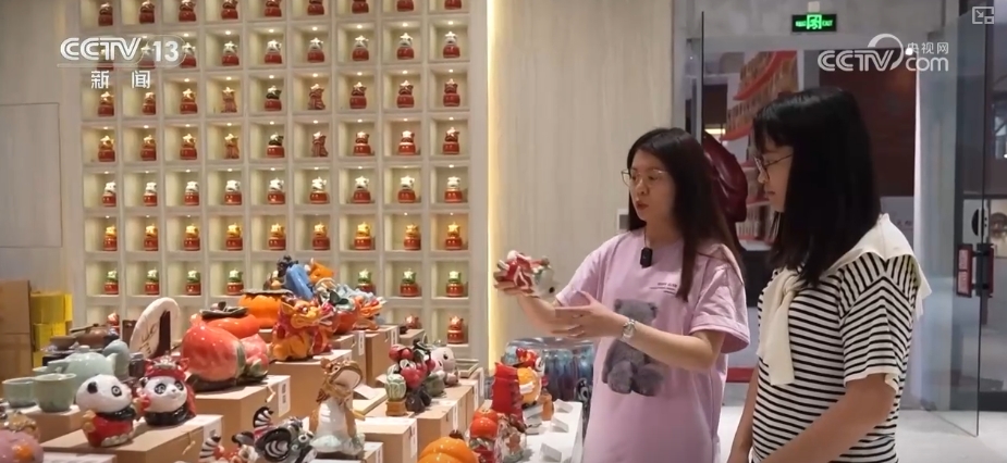 “乐趣端午”文娱盛宴聚客来 “龙舟+”花样上新打造新顶流燃动消费新热潮