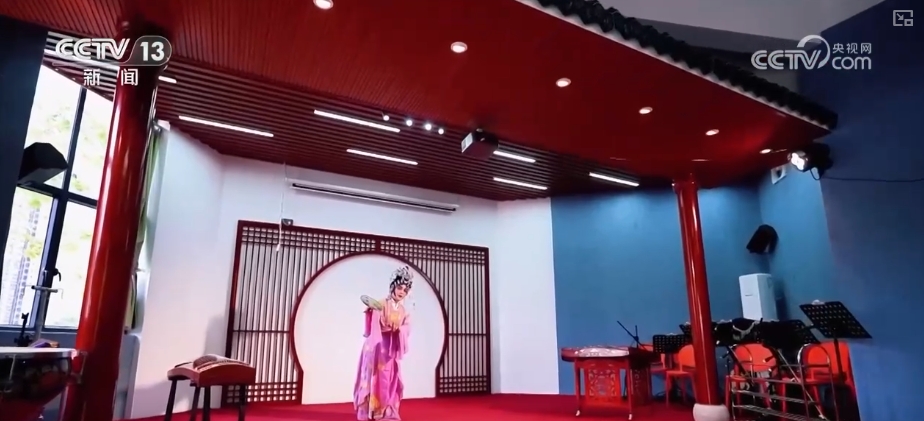 “乐趣端午”文娱盛宴聚客来 “龙舟+”花样上新打造新顶流燃动消费新热潮