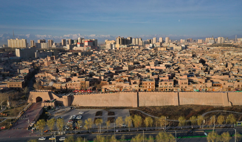 跟着环塔游新疆|喀什篇:穿古城,触云端,天地大美 跟着环塔游新疆|喀什篇:穿古城,触云端,天地大美