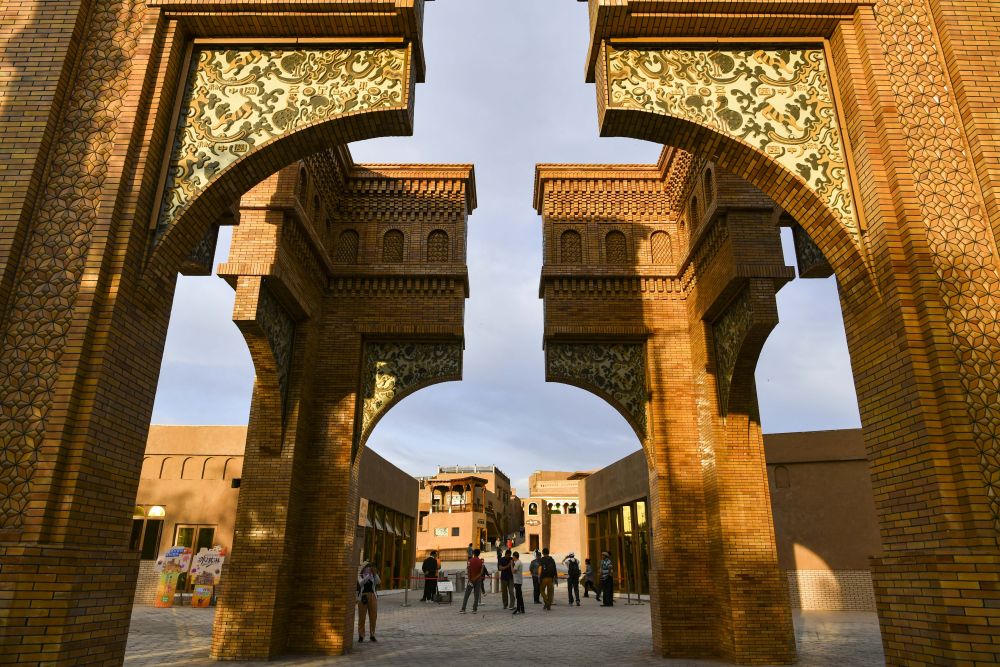 跟着环塔游新疆|喀什篇:穿古城,触云端,天地大美 跟着环塔游新疆|喀什篇:穿古城,触云端,天地大美