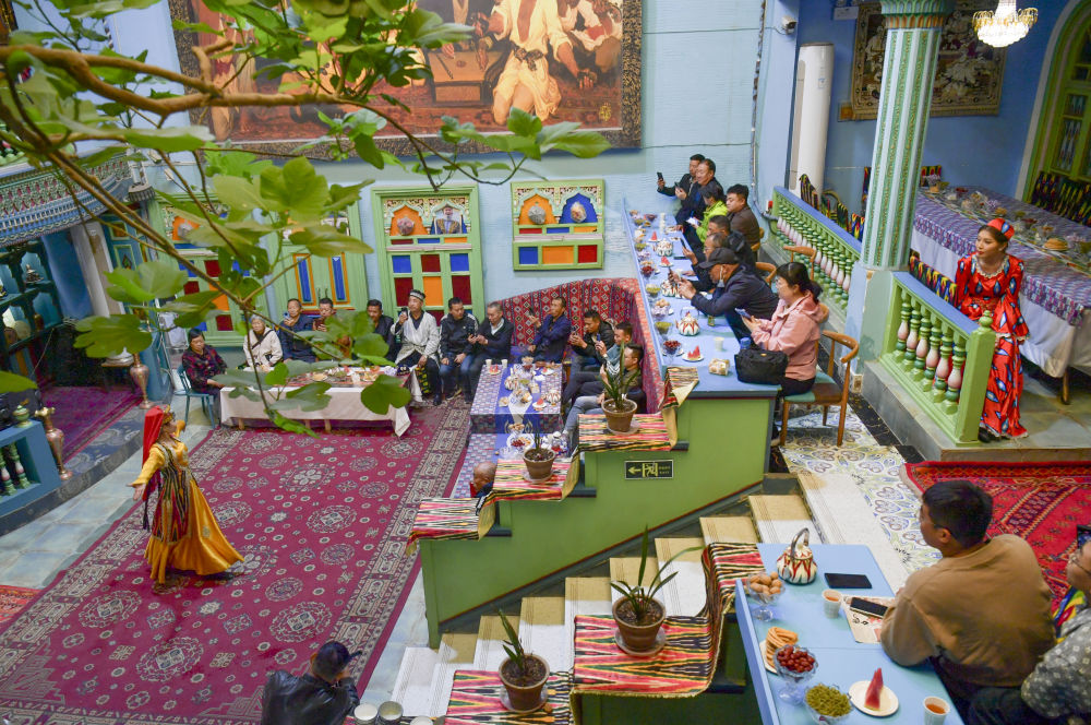 跟着环塔游新疆｜喀什篇：穿古城，触云端，天地大美