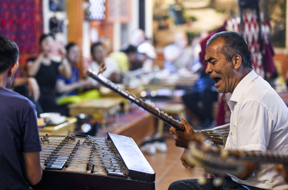 跟着环塔游新疆｜喀什篇：穿古城，触云端，天地大美