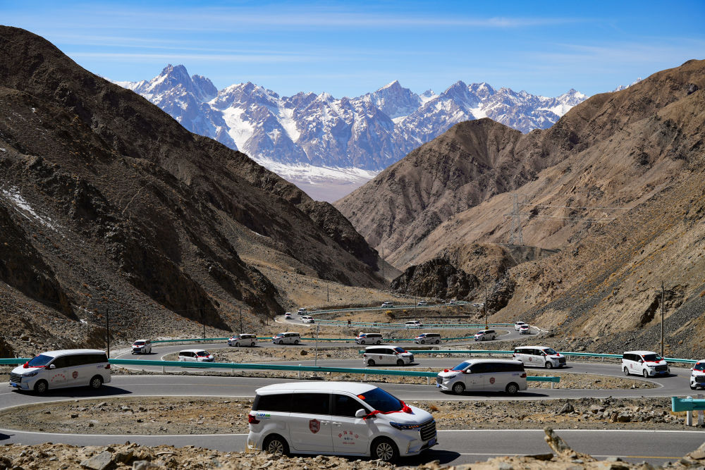 跟着环塔游新疆|喀什篇:穿古城,触云端,天地大美 跟着环塔游新疆|喀什篇:穿古城,触云端,天地大美