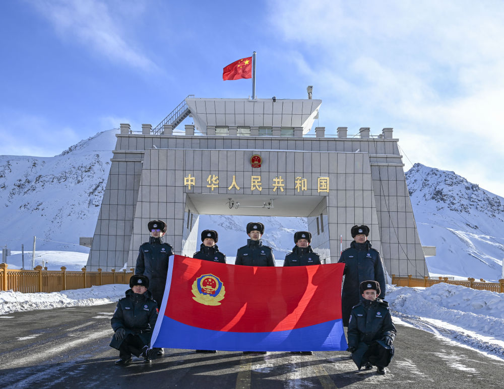 跟着环塔游新疆|喀什篇:穿古城,触云端,天地大美 跟着环塔游新疆|喀什篇:穿古城,触云端,天地大美