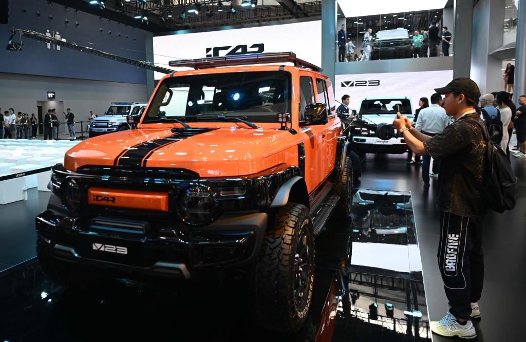 苦练“内功”破“内卷”——中国汽车行业积极响应倡议谋求健康发展