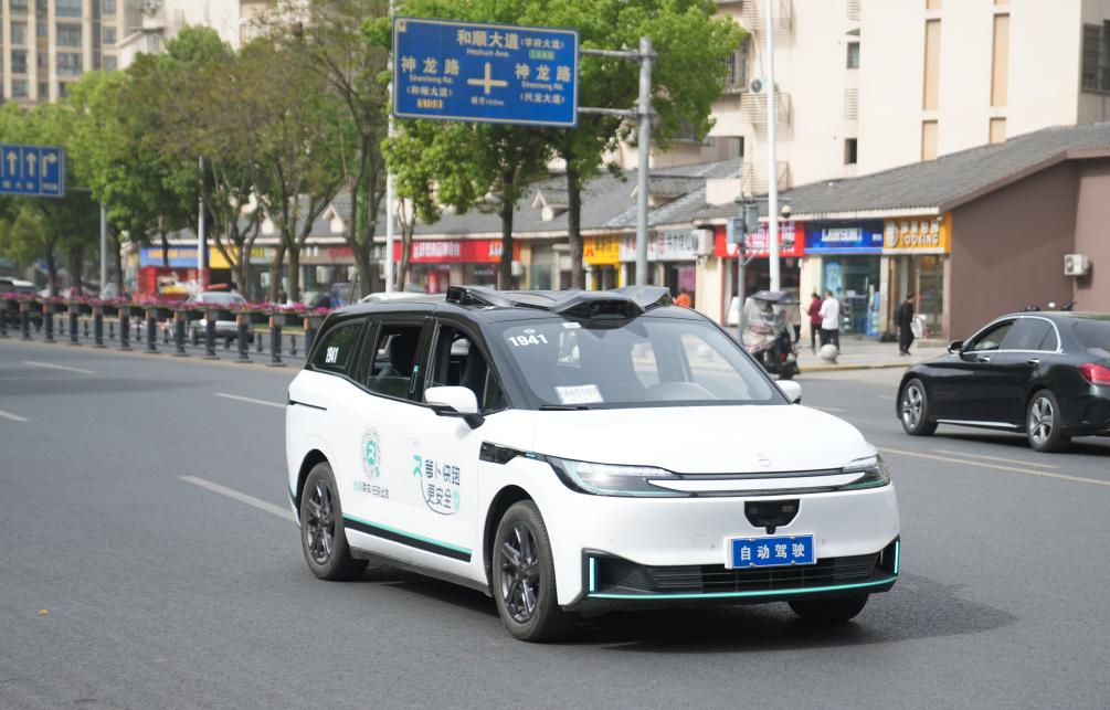 苦练“内功”破“内卷”——中国汽车行业积极响应倡议谋求健康发展