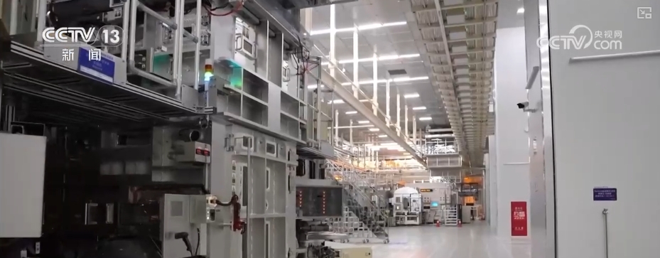 “屏”常可见从1到N“加速跑” “千锤百炼”锻造硬实力释放千亿级大市场