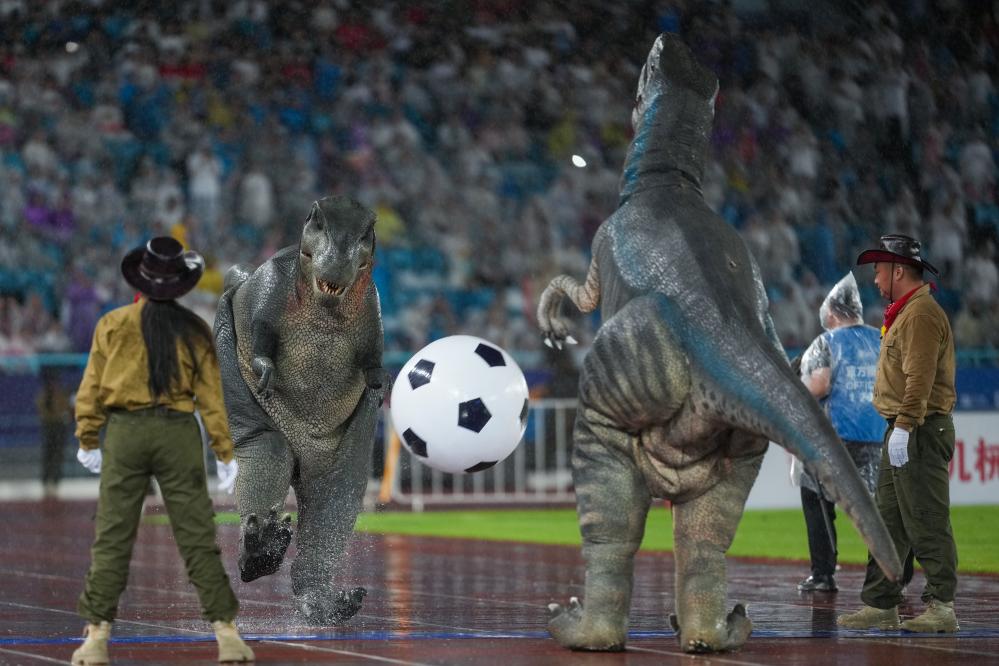 追光丨“苏超”,持续刷新纪录中…… 追光丨“苏超”,持续刷新纪录中……