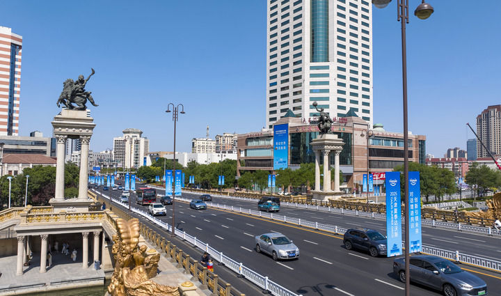 18年,夏季达沃斯在渤海之滨风华正茂 18年,夏季达沃斯在渤海之滨风华正茂