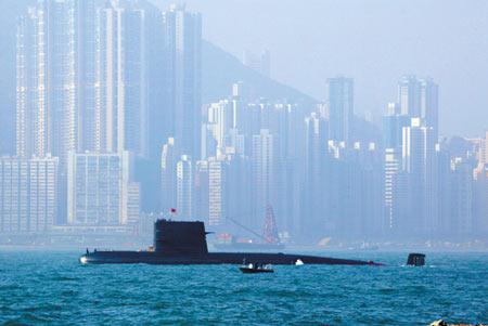 香江舰影：人民海军舰艇历次访港精彩瞬间