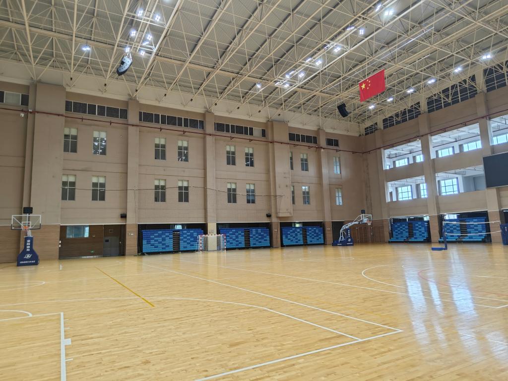 小城“手”握大未来