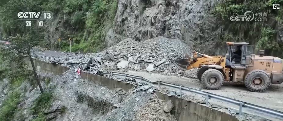 强降雨致多地河流超警：各方积极抢险救援 筑牢安全防线