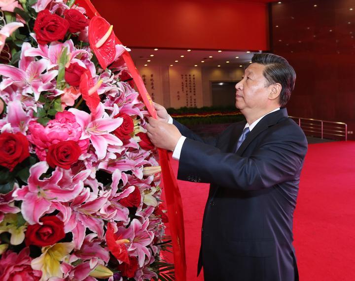 镜观·领航｜深情致敬英雄 擎举民族精神
