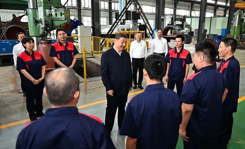 时政微观察丨让传统产业焕发新活力