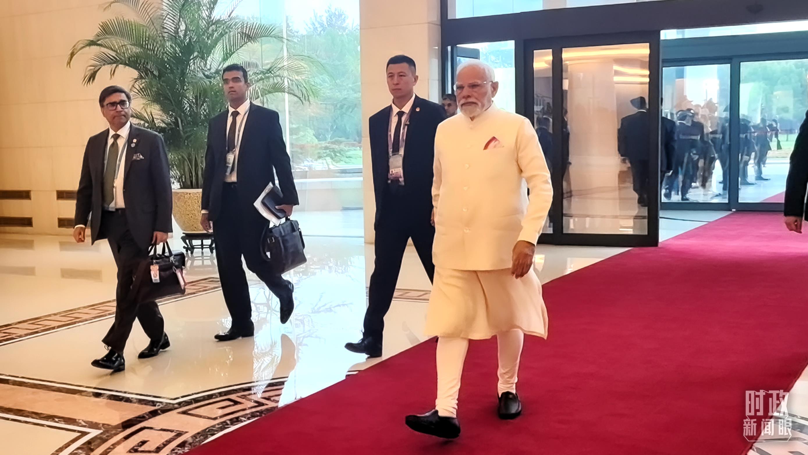 时政新闻眼丨上合组织天津峰会启幕，习近平这样阐明峰会使命