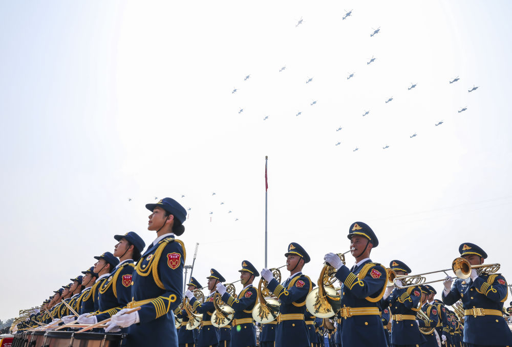 向着新的伟大胜利，前进！——纪念中国人民抗日战争暨世界反法西斯战争胜利80周年大会侧记